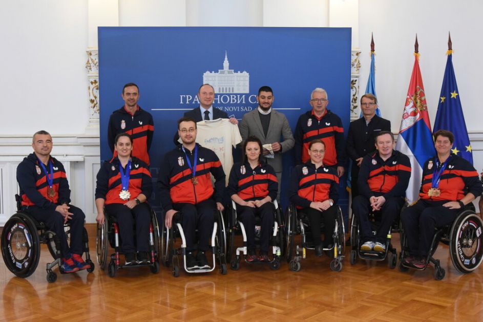 Gradonačelnik čestitao osvajačima medalja na Svetskom prvenstvu u stonom tenisu