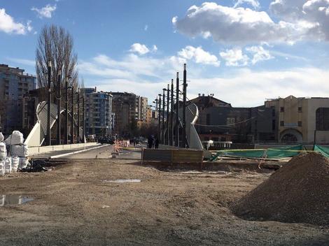 Gradonačelnik naložio prekid radova na mostu u Severnoj Mitrovici zbog serije incidenata