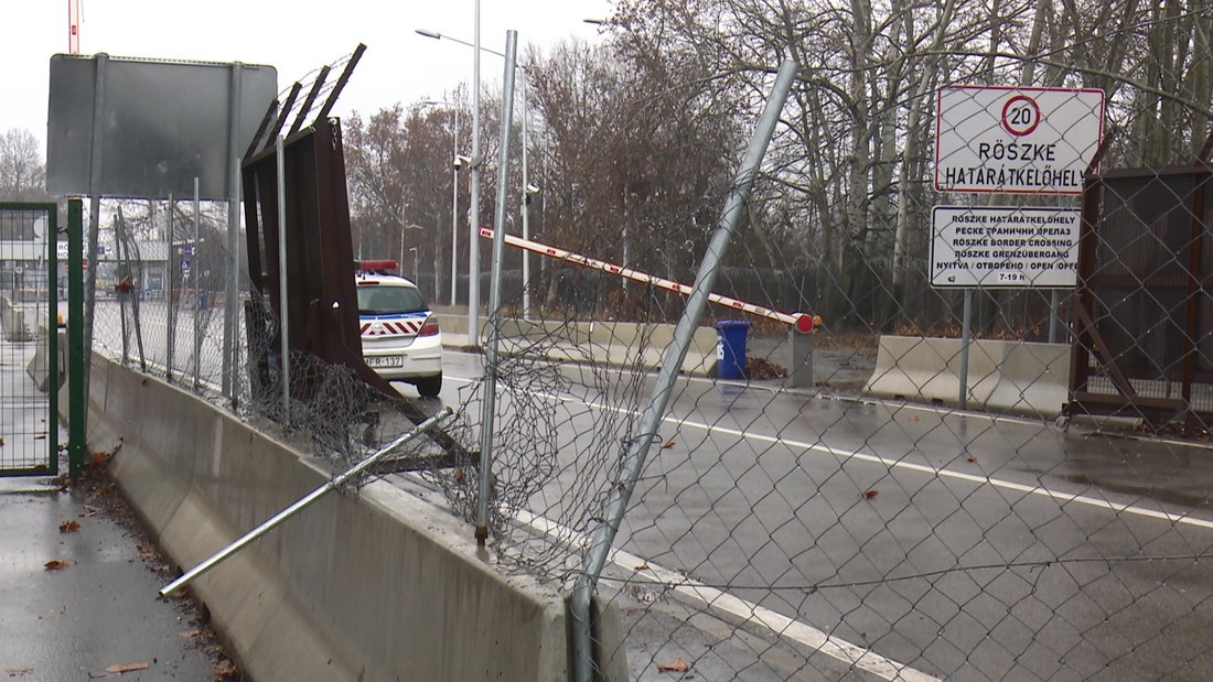 Granični prelaz Horgoš 2 ponovo radi, uhapšeno 37 migranata (VIDEO)
