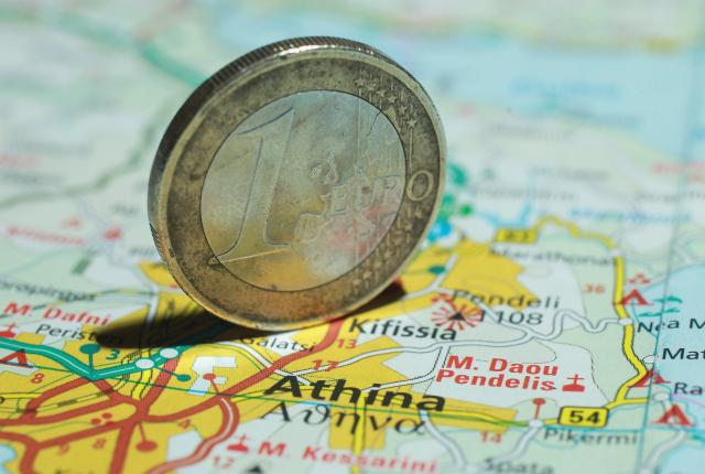 Grčka bi platila pola duga da svi plaćaju dažbine