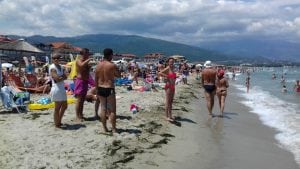 Grčka otvara plaže za vikend, putovanja na ostrva od 25. maja, hoteli možda od 1. jula