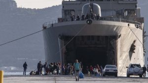 Grčka vlada naišla na otpor stanovništva prebacivanju migranata