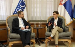 
					Greminger: OEBS u novembru šalje misiju da proceni izborne uslove u Srbiji 
					
									