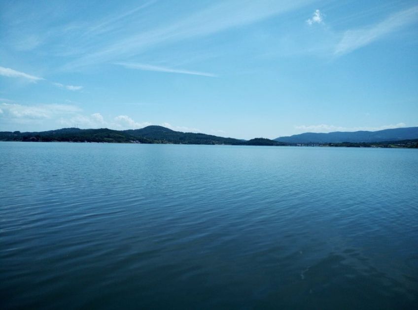 Gružansko jezero nadomak Kragujevca sve privlačnije domaćim turistima