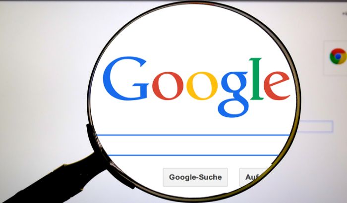 Gugl platio kaznu od 7,4 miliona dolara u Rusiji