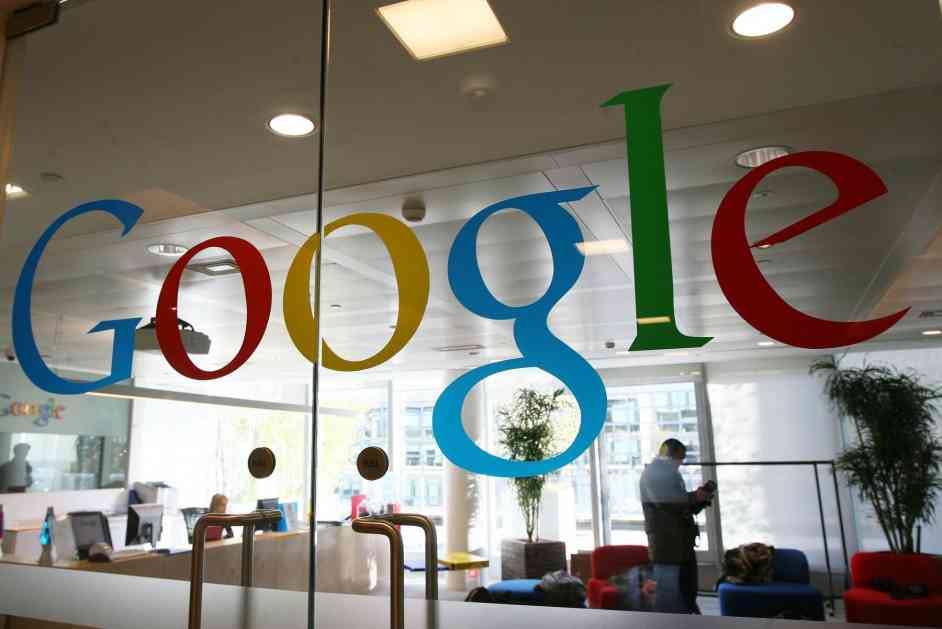 Gugl ulaže 25 miliona za humaniju veštačku inteligenciju