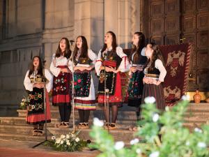 Gusle, buzuki, pesma i igra obeležili folklorni festival u Leskovcu [foto-galerija]