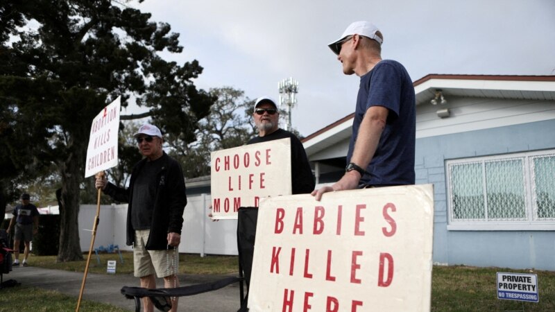 Guverner Floride potpisao zakon o zabrani abortusa 6 nedelja posle začeća