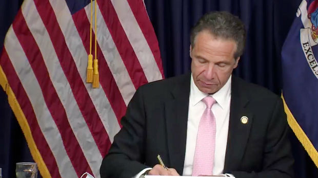 Guverner Njujorka potpisao zakon o reformi policije