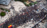 HAOS U NEMAČKOJ: Policija zaustavila marš desničara u Kemnicu (FOTO)