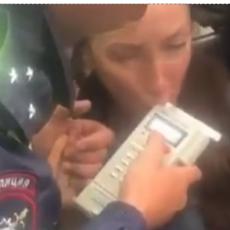 HIT! Ruskinja se toliko napila  da policajac nije mogao da joj objasni kako da duva na alko testu (VIDEO)