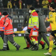 HOROR SCENE U BUNDESLIGI: Bajern slavio, derbi protiv Dortmunda u senci TEŠKE povrede! Samo je PAO kao pokošen (VIDEO)