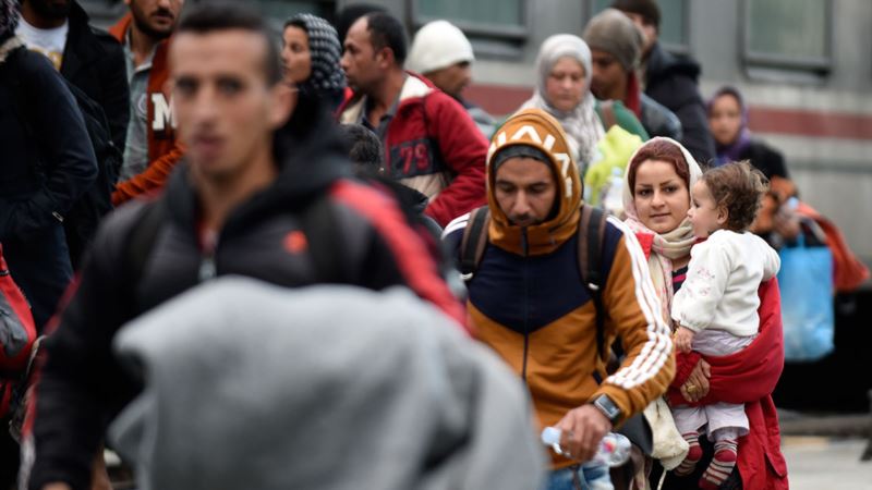 HRW: Mađarska prestala da obezbeđuje hranu tražiocima azila