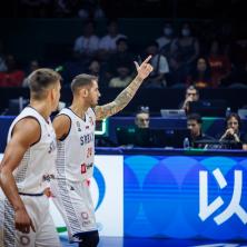 HVALA LEPO: Komentator FIBA progovorio srpski zbog Stefana Jovića (VIDEO)