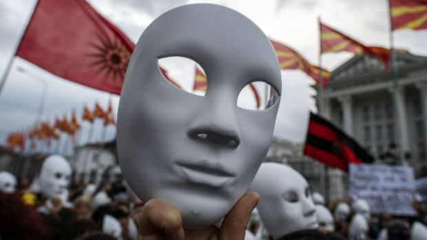 Han u Skoplju, protesti na ulicama