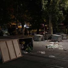 Haos i prljavština posle blokada: Reporteri SD zatekli užasne scene na ključnim lokacijama u gradu - Da li blokaderi ovako vide budućnost Srbije? (FOTO)