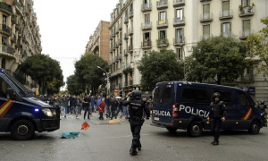 Haos na ulicama Barselone: Policija gumenim mecima na demontrante, 38 povređeno (FOTO)