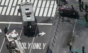Haos u centru Njujorka: Povređeno 10 osoba, jedna preminula! (FOTO/VIDEO)