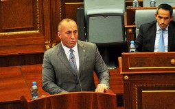 
					Haradinaj posle razgovora s Hanom: Takse ostaju na snazi 
					
									