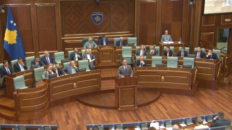 Haradinaj predstavio pregovarački tim Vlade Kosova, sednica otkazana