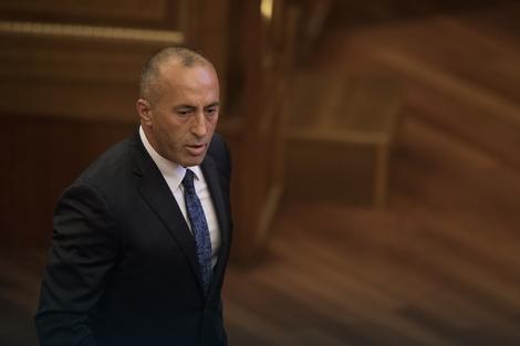 Haradinaj se izvinio novinarima zbog uvreda