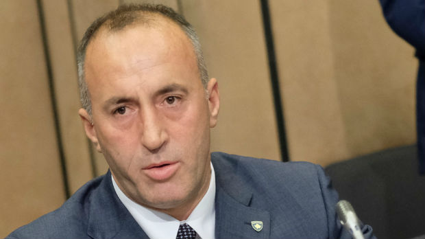 Haradinaj voljan da se o taksi raspravlja na vladi