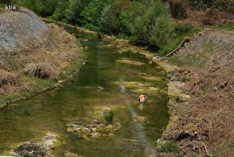 Hidroelektrana i suše uništile prekrasnu rijeku Trebižat, stanje teško popravljivo