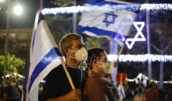 Hiljade Izraelaca protestovale protiv koalicionog sporazuma Netanjahua i Ganca (VIDEO)