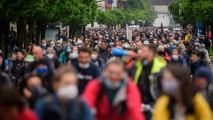Hiljade biciklista protestovali protiv vlade u Sloveniji