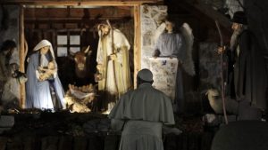 Hiljade internet pregleda naglog stiska papine ruke na Trgu svetog Petra