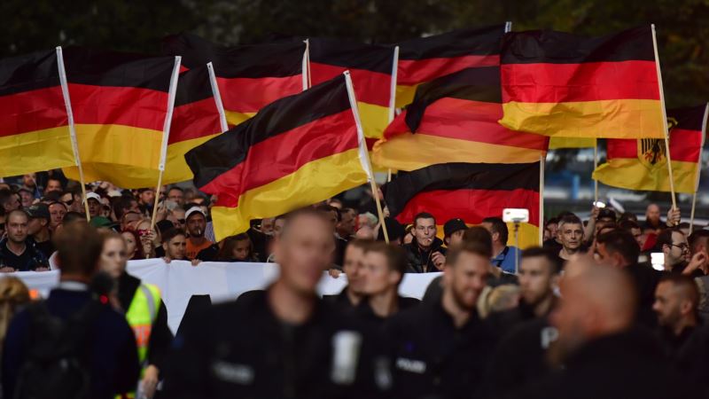 Hiljade ljudi u Njemačkoj marširalo protiv desničara