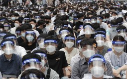 
					Hiljade mladih lekara u Južnoj Koreji u jednodnevnom štrajku 
					
									