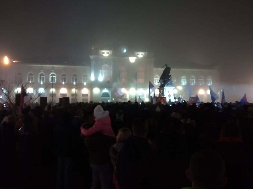 Bijeljina: Hiljade vernika na molebanu u znak podrške braći u Crnoj Gori
