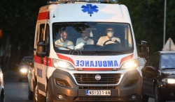 Hitna pomoć: Muškarac poginuo, troje mladih teško povredjeno u udesima