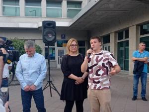 Hitnu smenu većnika Stankovića traže zbog zloupotrebe ličnih podataka