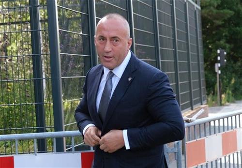 Hoće li Haradinaj posle haškog izleta nastaviti mandat mimo ustava?