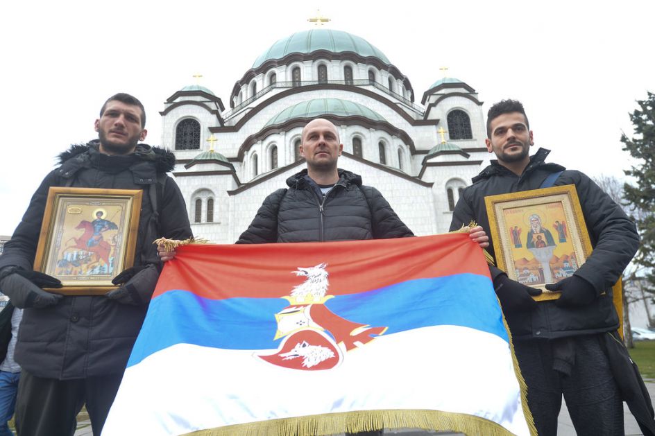 Hodočastvena litija četvorice odvažnih: Od Beograda do Podgorice u odbranu svetinja