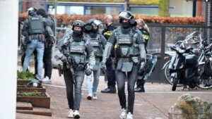 Holandija: Muškarac drži taoce u noćnom klubu u gradu na istoku zemlje