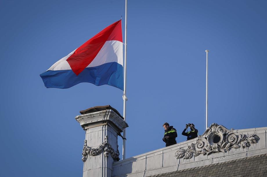 Holandija: Vlada razmatra podnošenje kolektivne ostavke