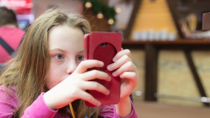 Holandija zabranjuje mobitele u učionicama od 1. januara