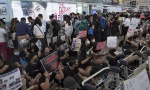 Hongkong: Posle sukoba, na aerodromu se situacija smirila (VIDEO)