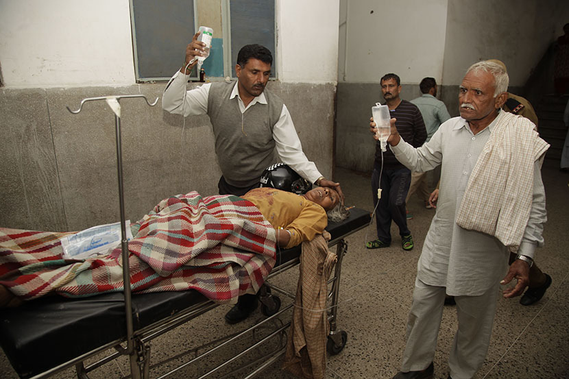 Horor u Pakistanu: 132 osobe izgubile život kada se prevrnula pa zapalila naftna cisterna