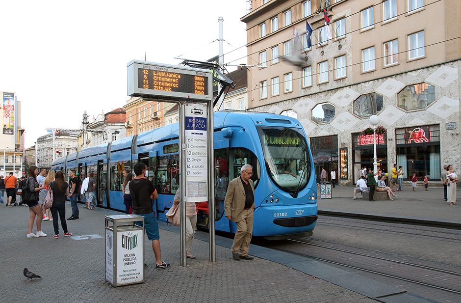 Horor u Zagrebu: Ubijena starica i njen pastorak