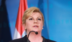 Hrvatska predsednica: S Vučićem ću se čuti posle izbora