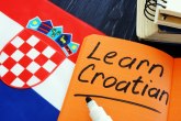 Hrvatski jezik uvesti u službenu upotrebu u Vojvodini