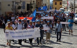 
					Hrvatski sindikati zaposlenih u školama kreću u dijalog s Vladom 
					
									