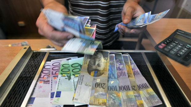 Hrvatski sud srušio ugovor u švajcarcima, banka vraća celi kredit
