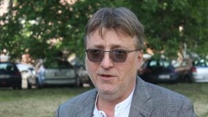 Hubač i Lalić se takože povlače iz izbora za članove Saveta REM