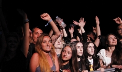 Hurts oduševio publiku na završnici festivala Si star u Umagu  (VIDEO)