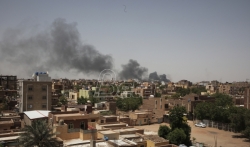 I Francuska počela evakuaciju svojih državljana iz Sudana, prethodno SAD evakuisale diplomate